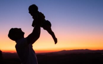 ¿Es la reproducción masculina en humanos más igualitaria según los estándares de los mamíferos?