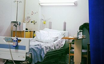 photo of empty hospital bed