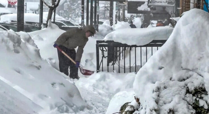 Los expertos en clima vinculan las recientes nevadas en California con el calentamiento del planeta