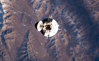 Restos de nave espacial SpaceX de 88 libras se estrellan en una granja canadiense