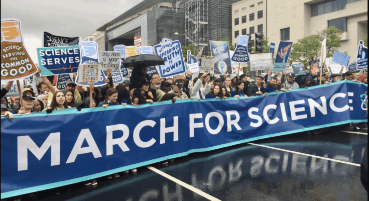 Política de Patrick: la ignorancia se ha encargado de la ciencia en Estados Unidos