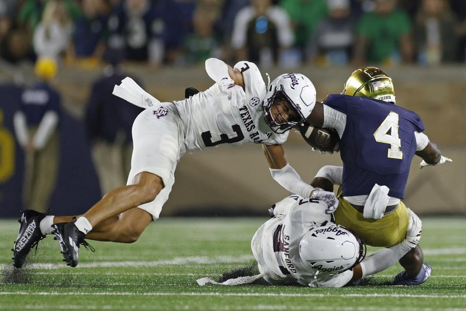 Fútbol universitario: 13 de septiembre Texas A&M en Notre Dame