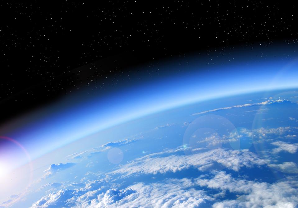 La aparición de la tierra desde el espacio