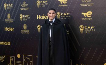 Achraf Hakimi del Paris Saint-Germain es elegido Jugador del Año en los Premios CAF 2025
