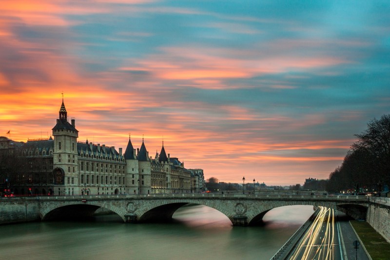 París