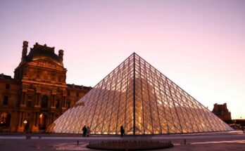 Las autoridades dicen que la investigación por robo de joyas del Louvre tiene 4 arrestos más