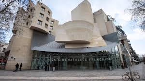 Las chinches obligan a cerrar un prestigioso cine parisino