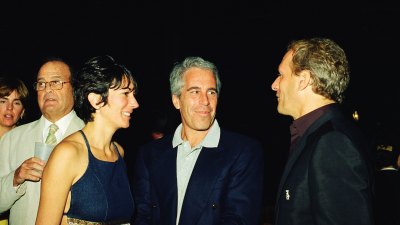 Fiesta en Mar-a-Lago, Jeffrey Epstein