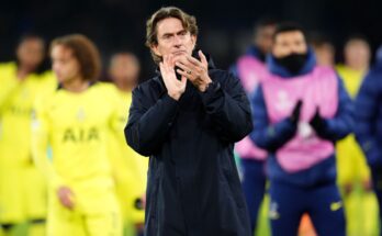 Thomas Frank, contento con la identidad del Tottenham pese a la derrota ante el Paris Saint-Germain
