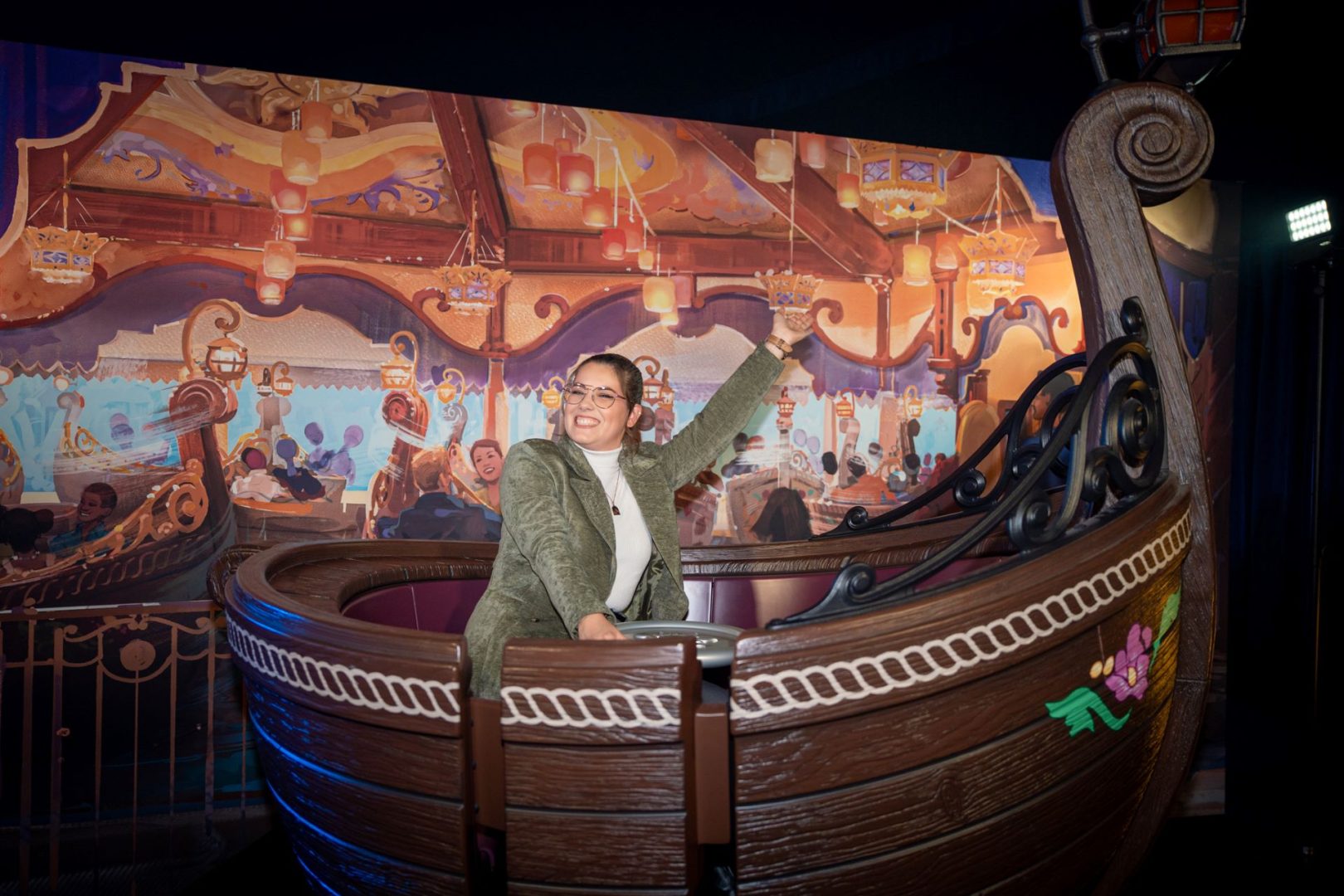 Doreen presenta una vista previa de la nueva atracción Enredados en Disney Adventure World