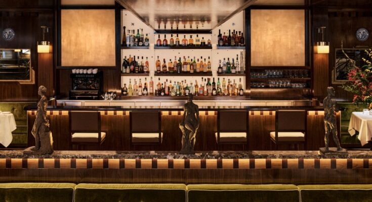 A first look inside the Sant Ambroeus' Paris outpost in Saint-Germain-des-Prés.
