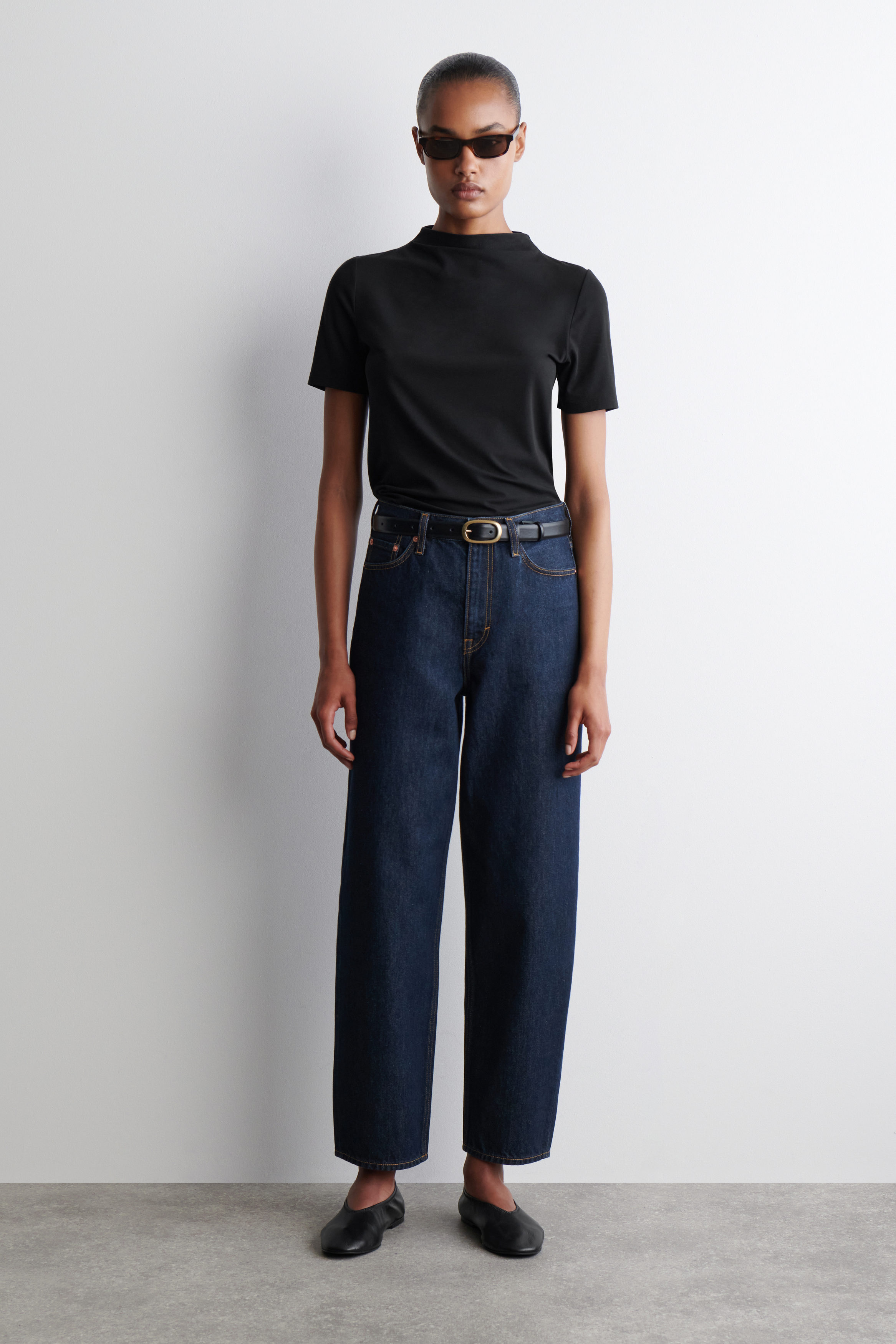 Vaqueros tapered con arco