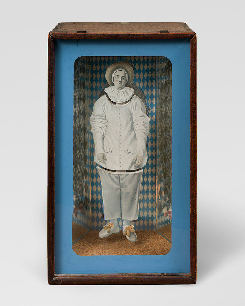 Wes Anderson Gagosian recrea el legendario estudio de Joseph Cornell en París
