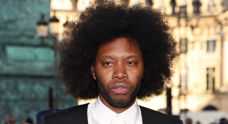 El actor de 'Emily in Paris' Jeremy O. Harris arrestado en Japón y detenido durante 18 días | Jeremy O.Harris | Noticias y chismes de celebridades | Entretenimiento, fotos y vídeos.