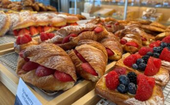 Paris Baguette has locations in Austin and Leander. (Karen Chaney/Community Impact)
