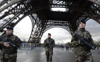 París cancela el Año Nuevo: parece una rendición