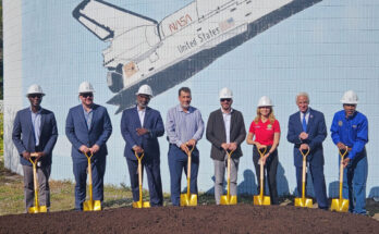 Dignatarios celebran el renacimiento del St. Pete Science Center