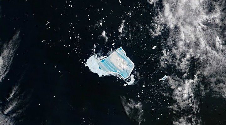 Meltwater Turns Iceberg A-23A Blue